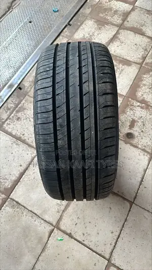 235/50r17 Atlander Tyre (Thailand)