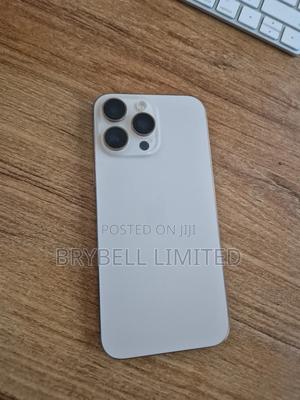 Apple iPhone 16 Pro Max 256 GB White - thumbnail 2