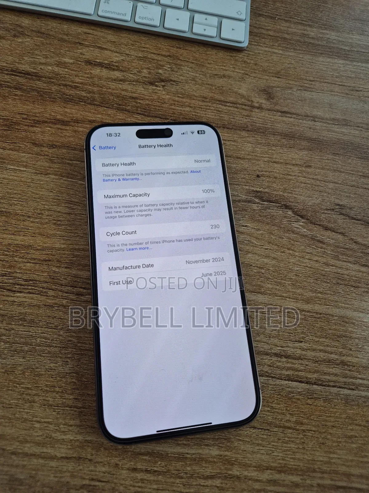 Apple iPhone 16 Pro Max 256 GB White