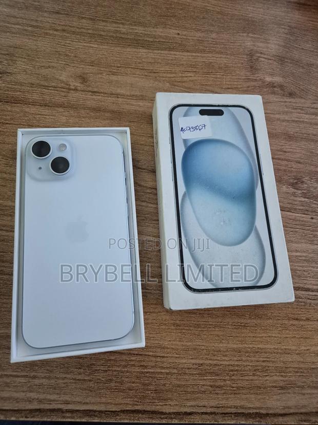 Apple iPhone 15 128 GB - main view