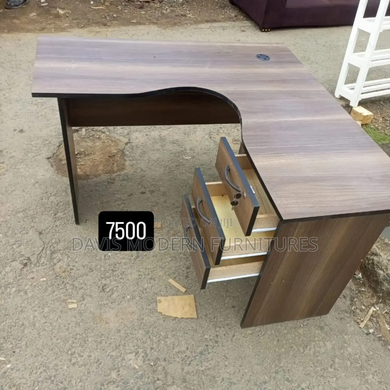 Curved L-Shaped Office Deskwalnut Finish With Drawers.Cable Management