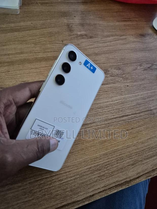 Samsung Galaxy S23 256 GB White - thumbnail 6