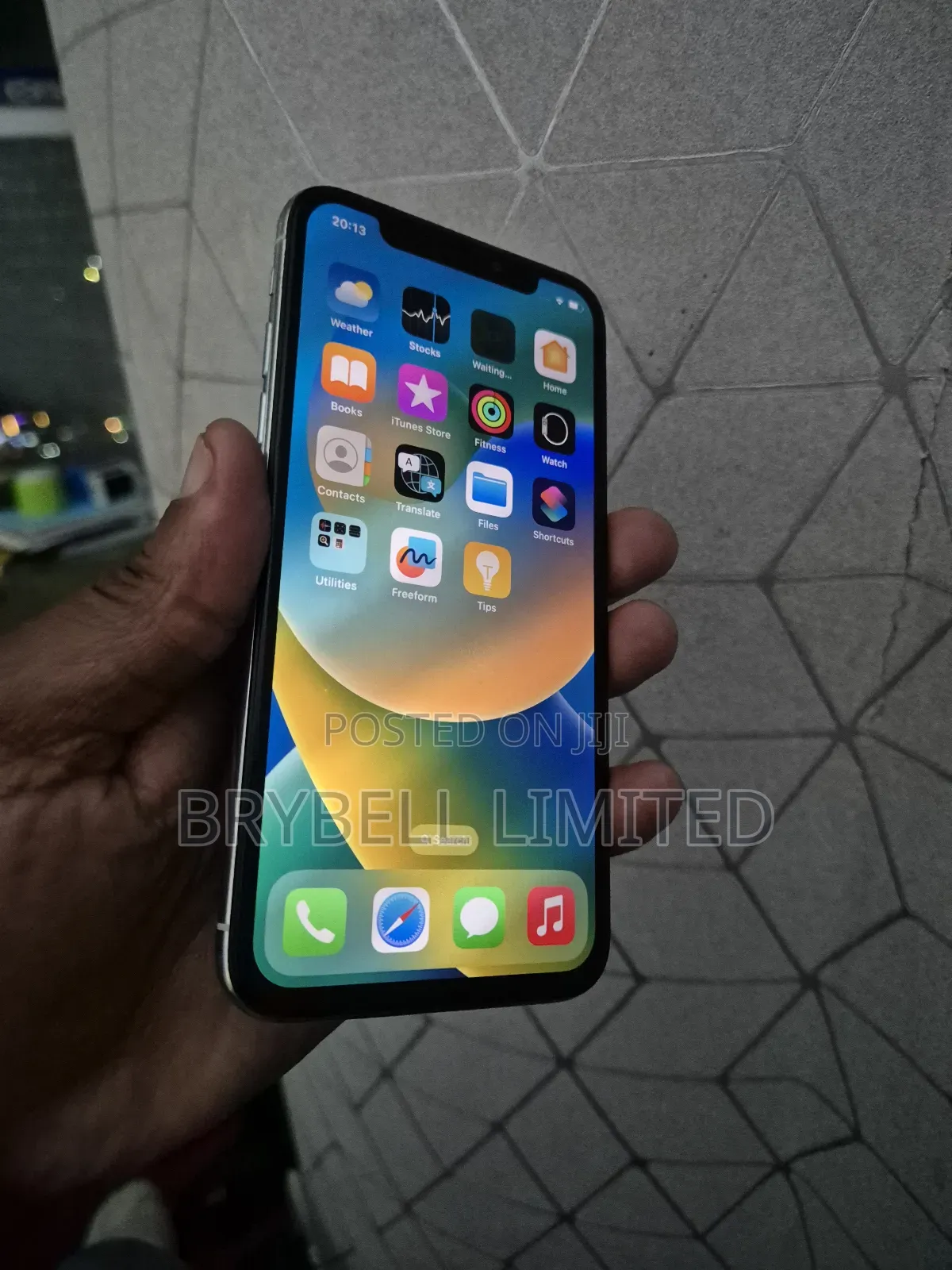 Apple iPhone X 64 GB