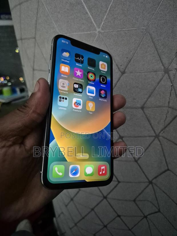 Apple iPhone X 64 GB - thumbnail 5