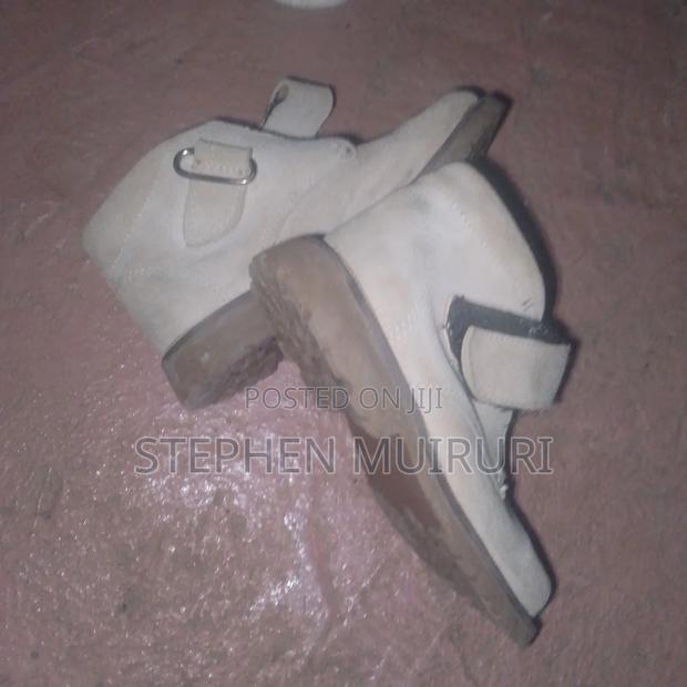 Children Shoe - thumbnail 3