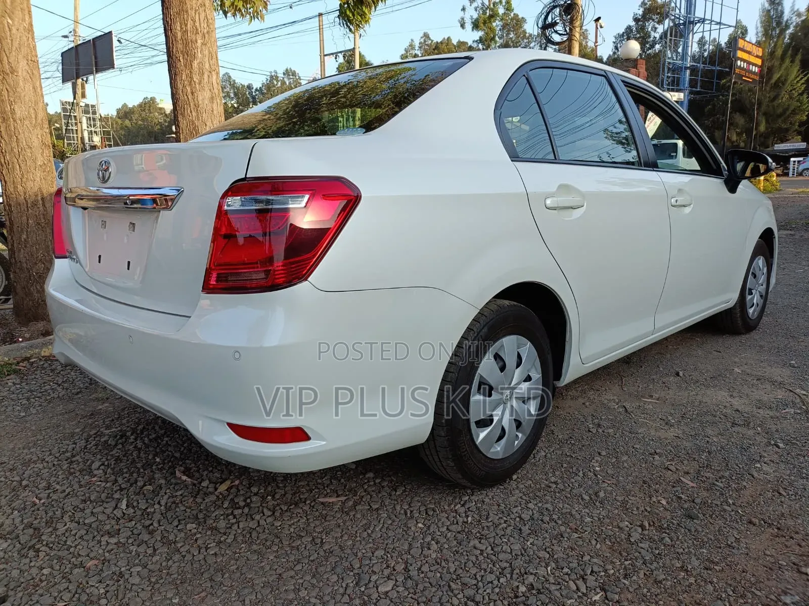 Toyota Axio 1.3 X 2WD 2019 White