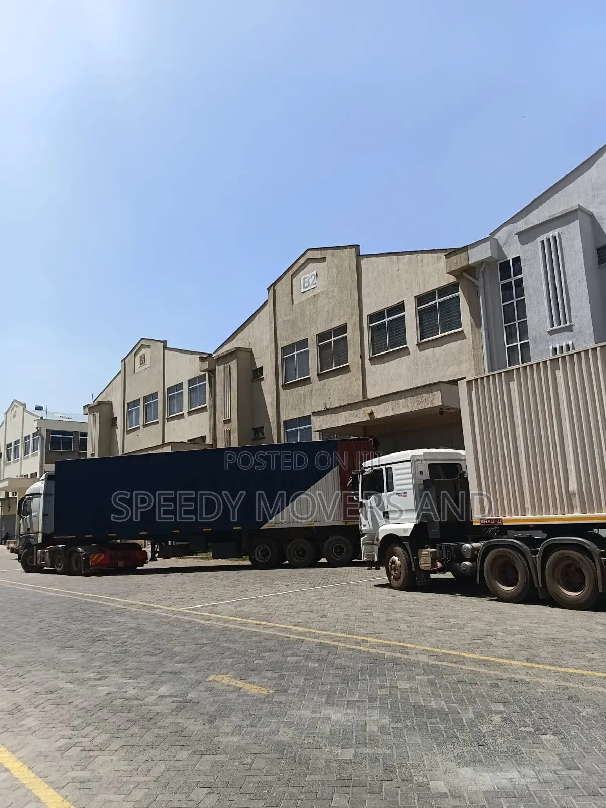 Transit Trailers for Goods Transportation and Delivery Are Available