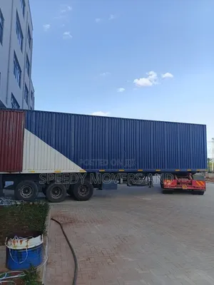 Transit Trailers for Goods Transportation and Delivery Are Available