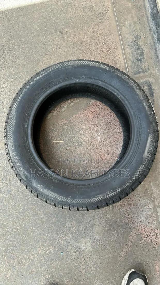 195/60r16 Boto Tyre - thumbnail 3