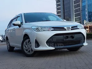 Toyota Corolla Fielder 1.5 Petrol FWD 2018 Pearl