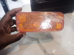Bumper Lamp/Indicator Lamp/Light Toyota Hilux Rn30,Rn40 1980,1981