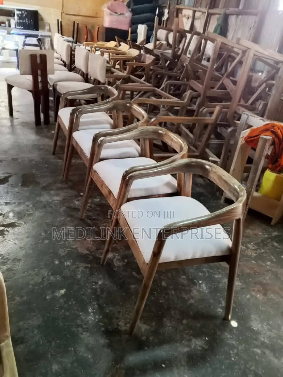 Curved Back Upholstered Restaurant Chairs