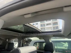 Honda CR-V Touring AWD 2019 Silver