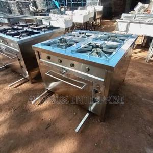 4 Burner Commercial Cooker With Oven - thumbnail 2