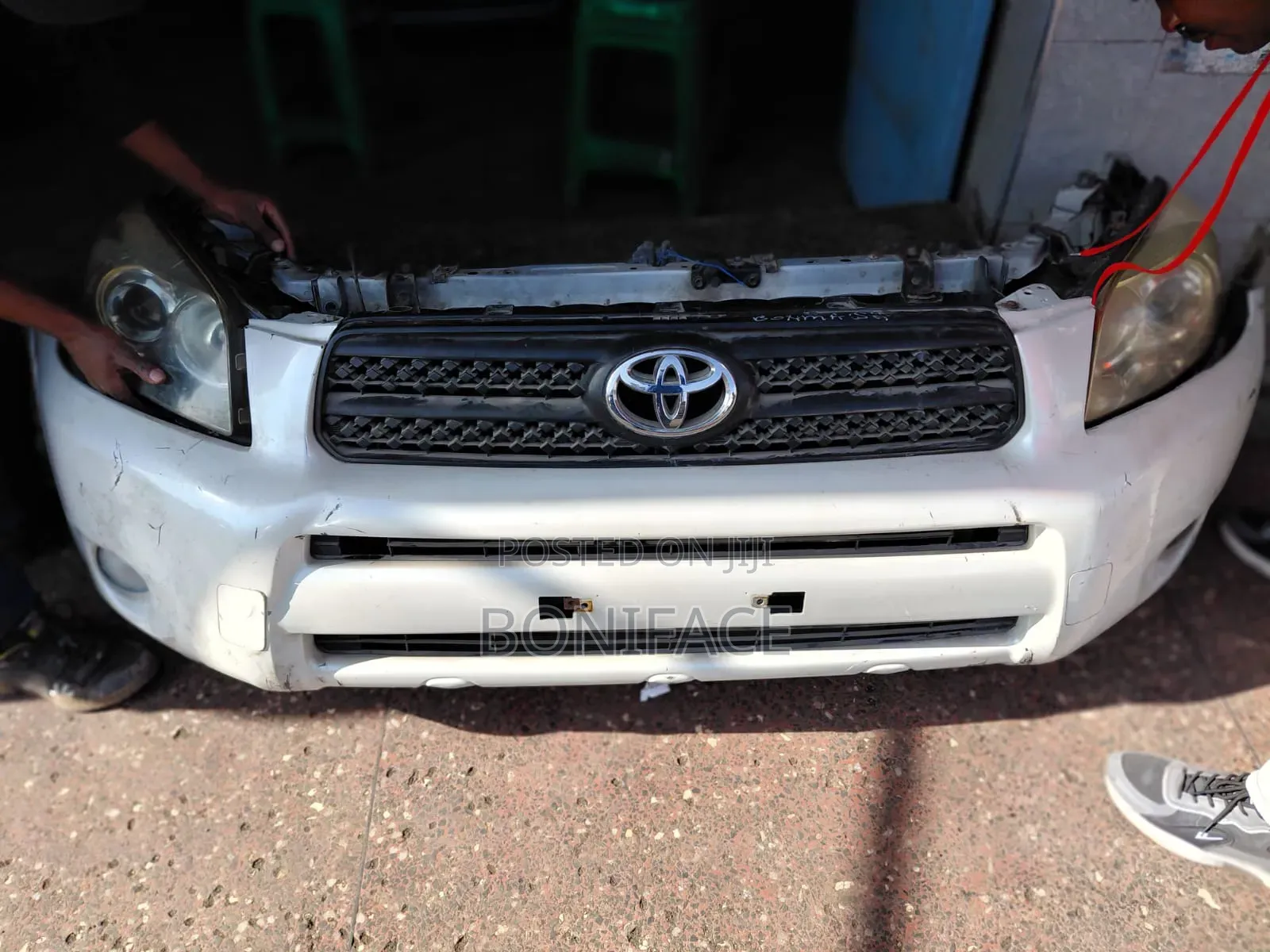 Nosecut Rav 4 Ac31
