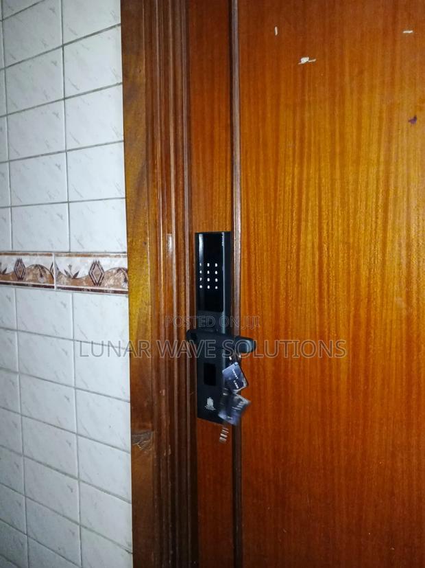 Keyless Entry Smart Lock, Low Profile - main view