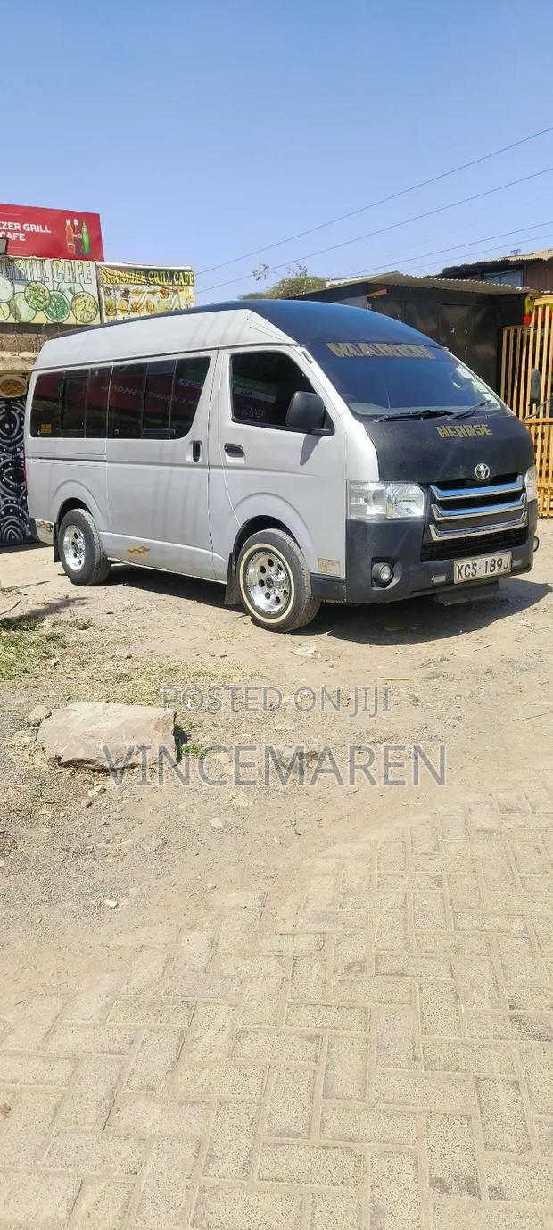 Toyota HiAce 2012 Silver - thumbnail 5