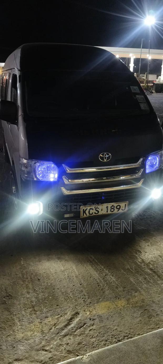 Toyota HiAce 2012 Silver - thumbnail 16
