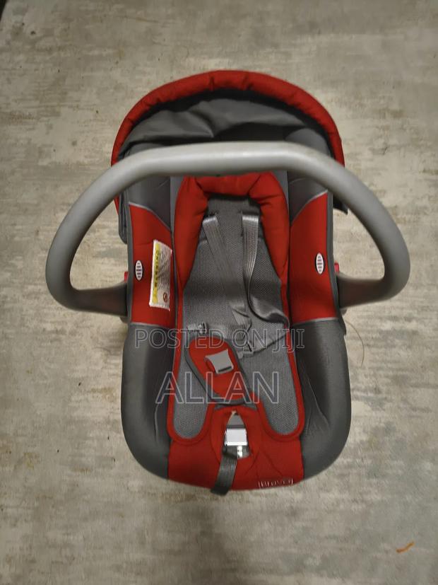Baby Car Seat - thumbnail 4