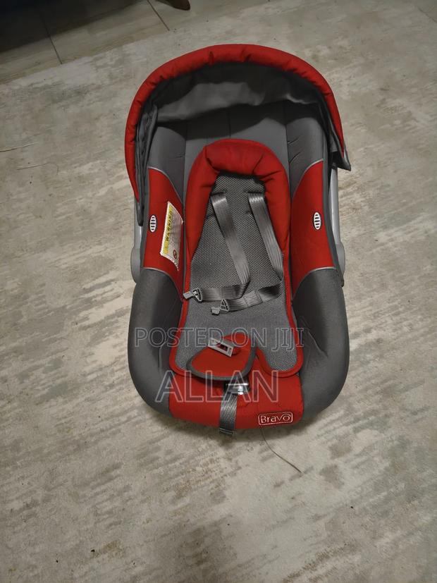 Baby Car Seat - thumbnail 5