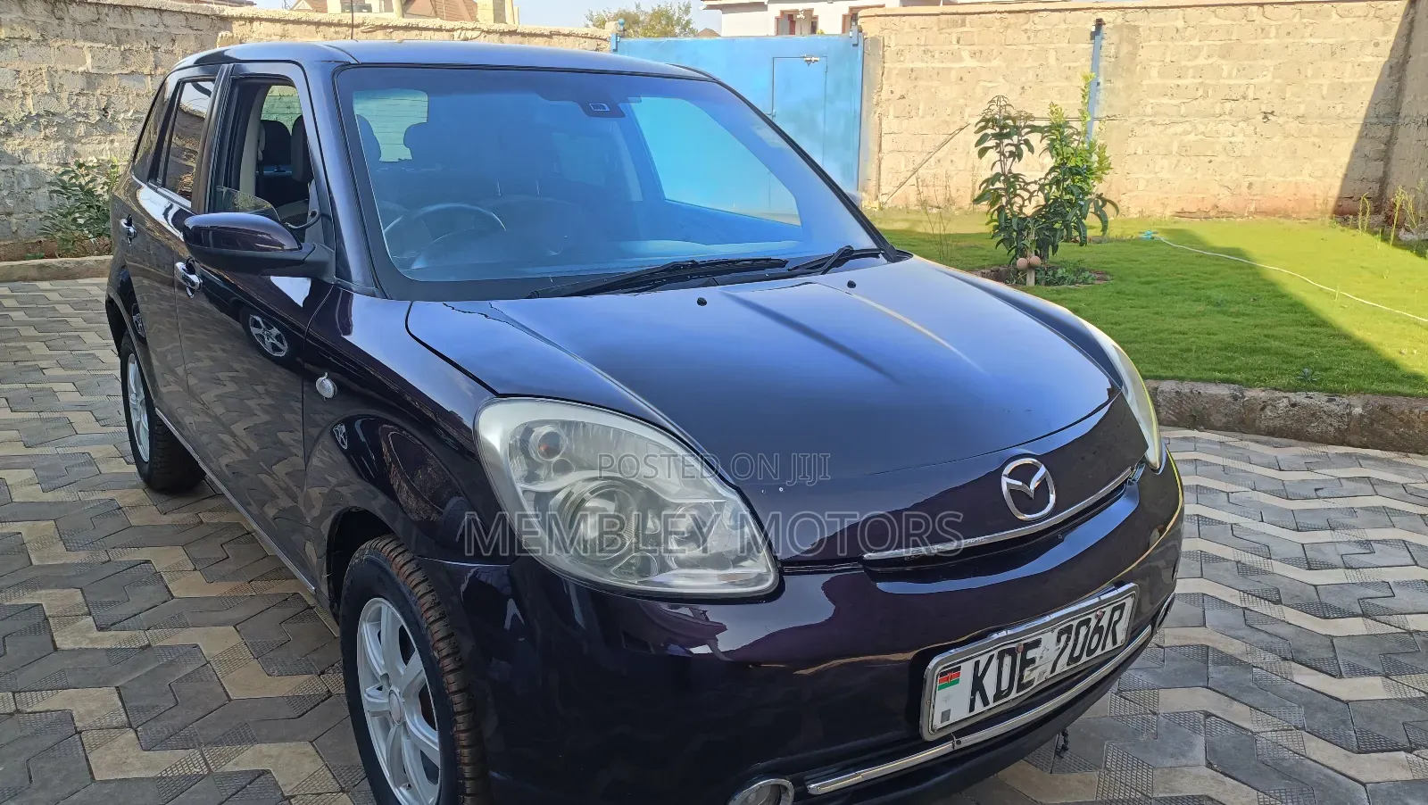 Mazda Verisa 2014 Burgundy