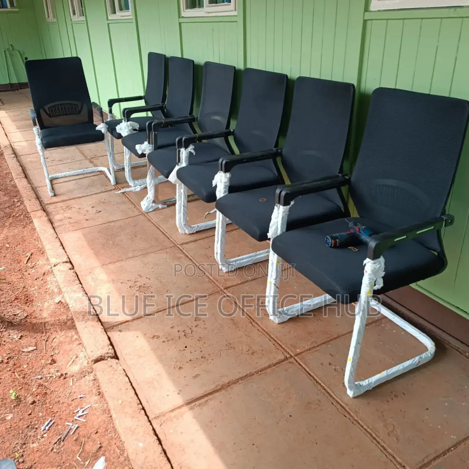 Modern Office Visitors Chair