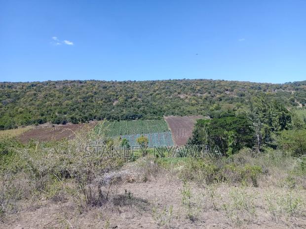 22 Acrea Gobitt . Kariguini Lakipia East