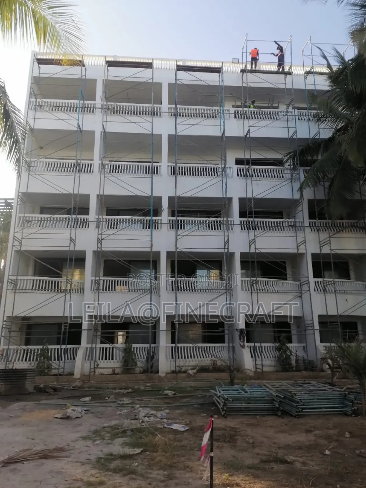 Scaffolding Frames Sets With Six Bracings