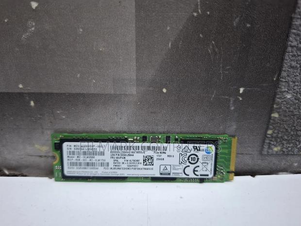 Samsung 256gb Pcie Nvme M.2 2280 Sm951 Solid State Drive Ssd - main view
