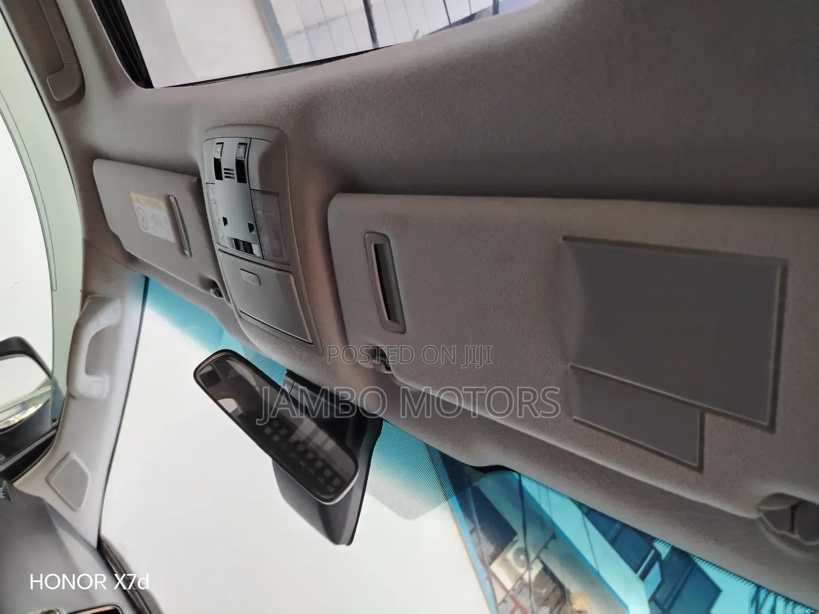 Toyota Land Cruiser Prado 2.8 2020 White
