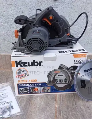 Kzubr Kcs7-1500 Professional Circular Saw.