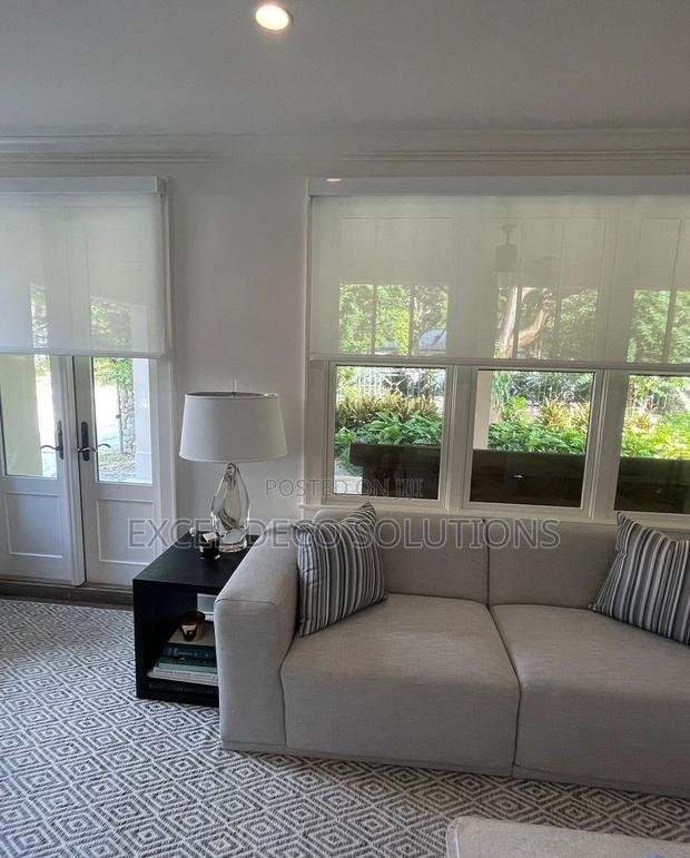 Energy-Saving Sunscreen Roller Blinds - main view