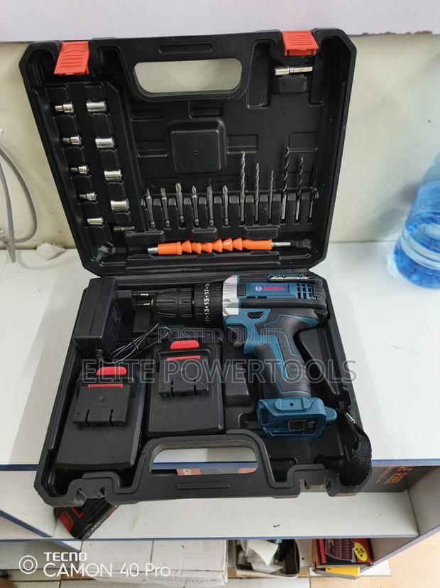 Bosch Cordress Drill With 2 Batteries - thumbnail 2