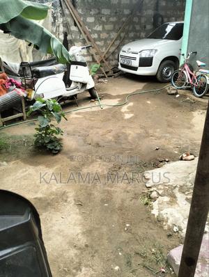 Piaggio Scooter 1998 White - thumbnail 2