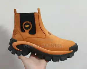 Cat High Cut Boot