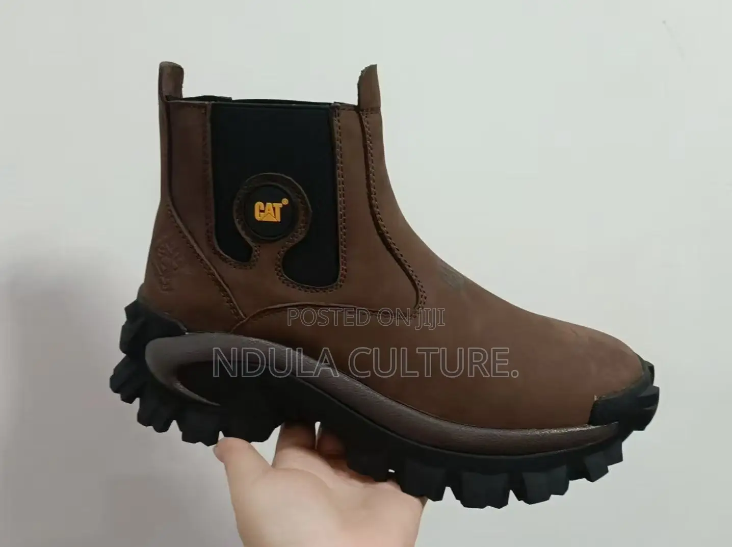Cat High Cut Boot