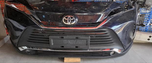 Harrier  2020 2021 Front  Bumper