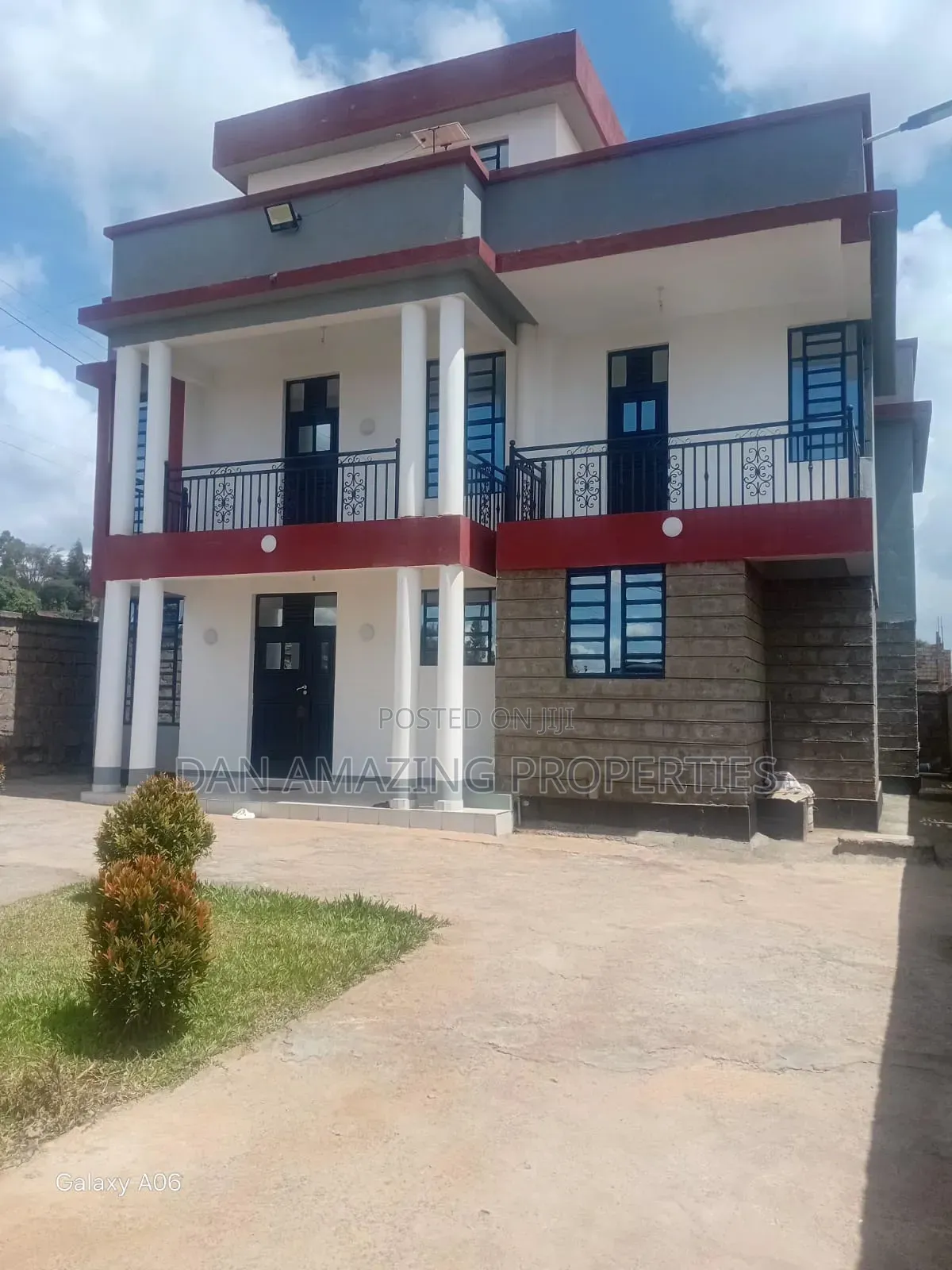 5bdrm Maisonette in Kamangu Thegio, Kikuyu for sale