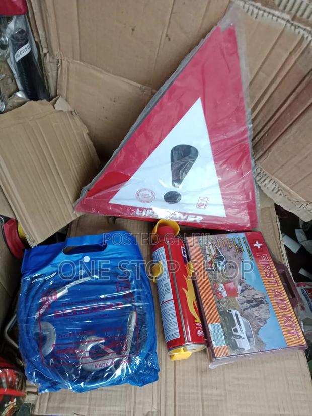 4x Survival Emergency 1st Aid Kit For Cars