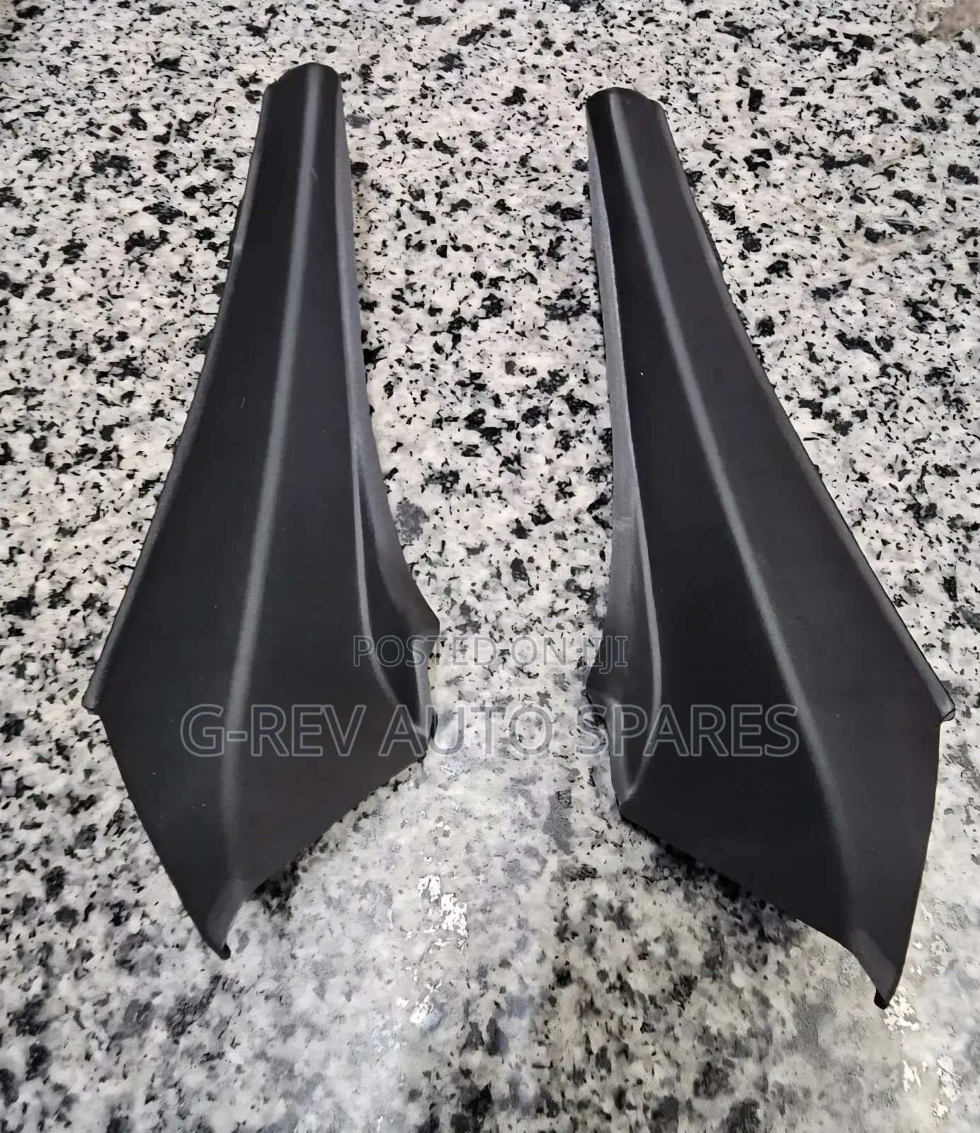 Rav4  2013-2018  Windscreen  Finishers