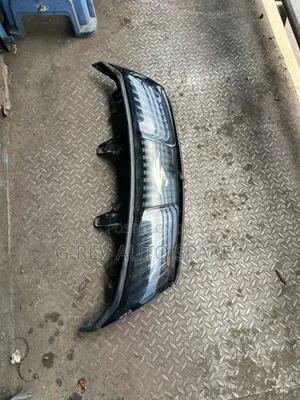 Harrier 2014-2018  Grill  With  Camera