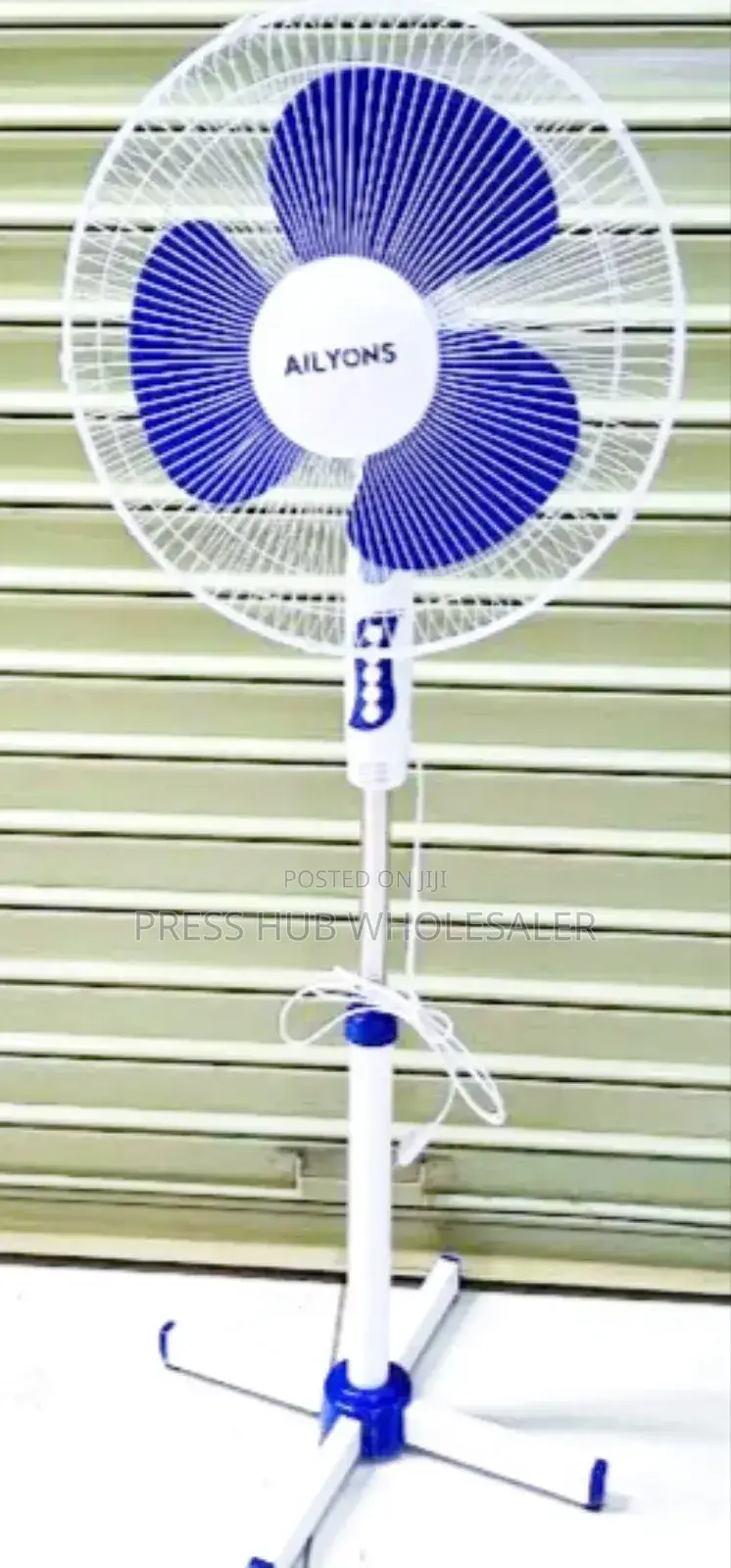 Ailyons Fs-1600-K 16-Inch Standing Fan.