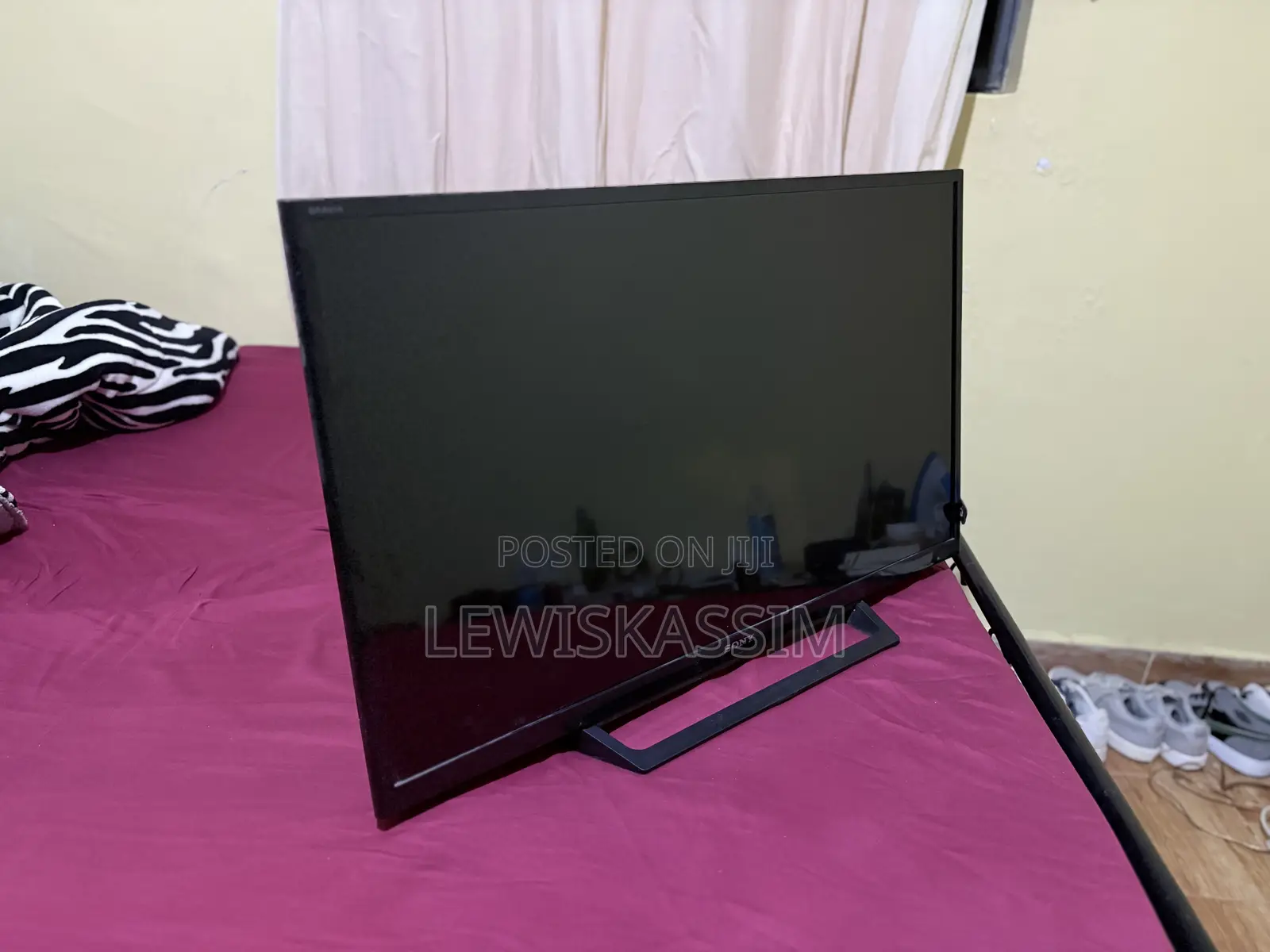 Sony 32” Tv