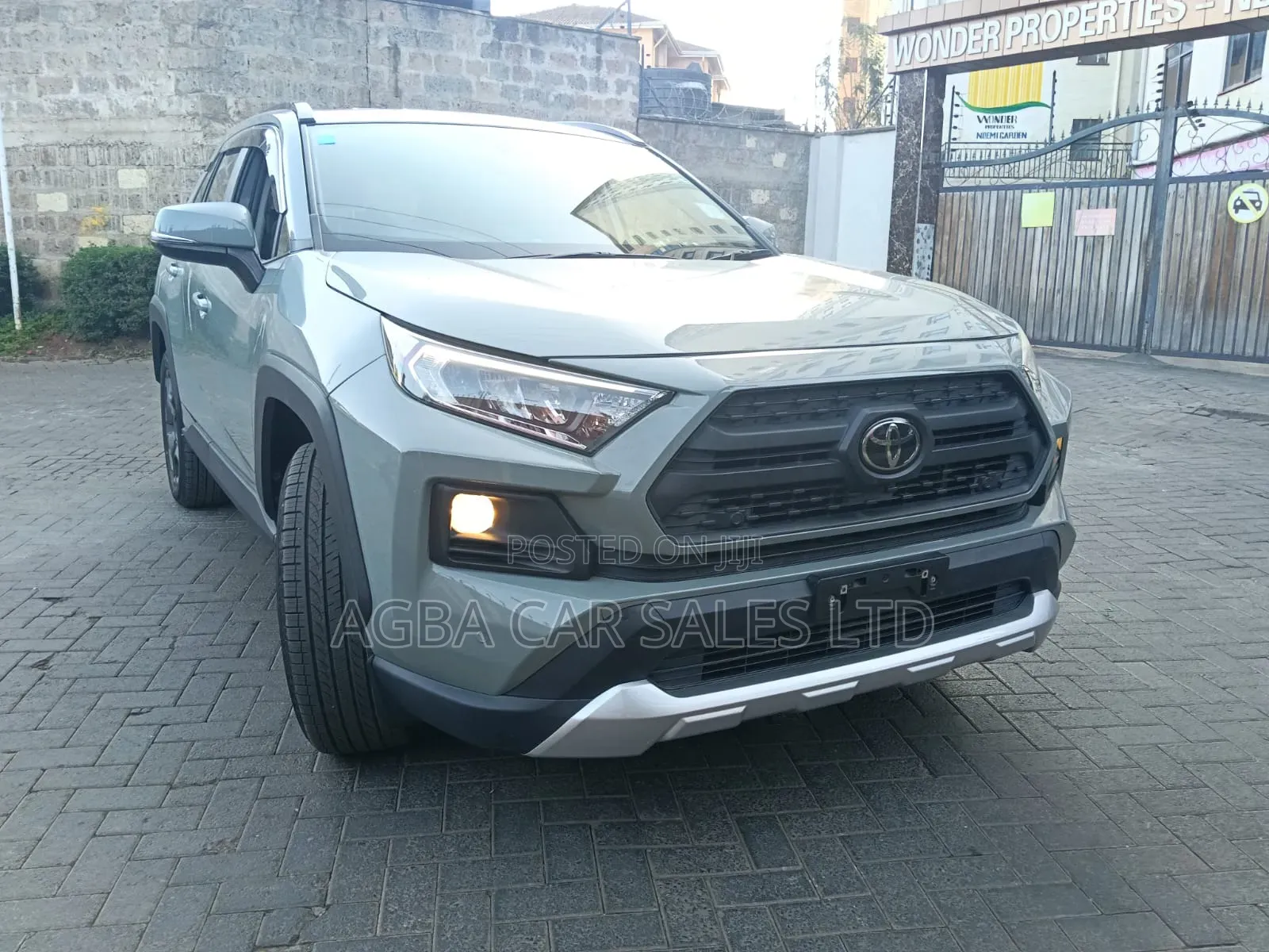 Toyota RAV4 2019 Green