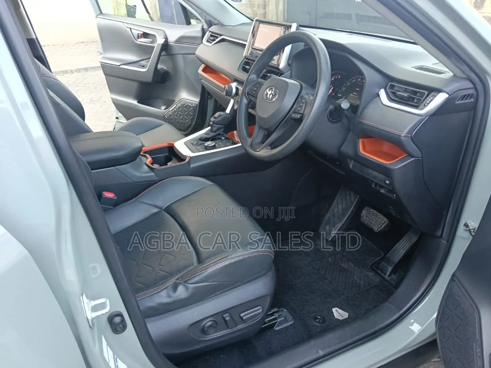 Toyota RAV4 2019 Green