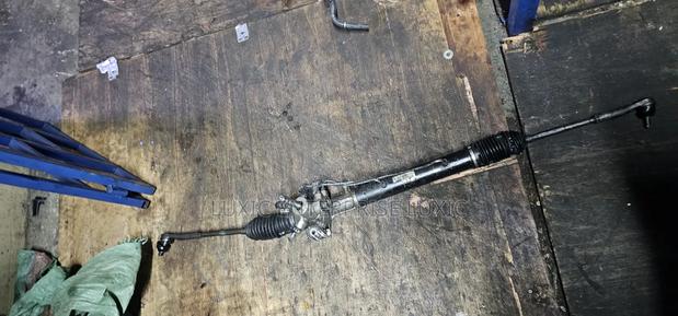 Honda Odyssey Steering Rack Almost Like New - thumbnail 2