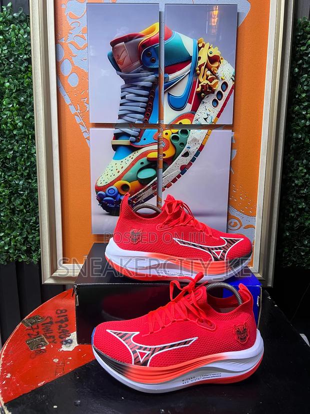 Mizuno Neo Vista Red Coloway Running/Gym - thumbnail 2
