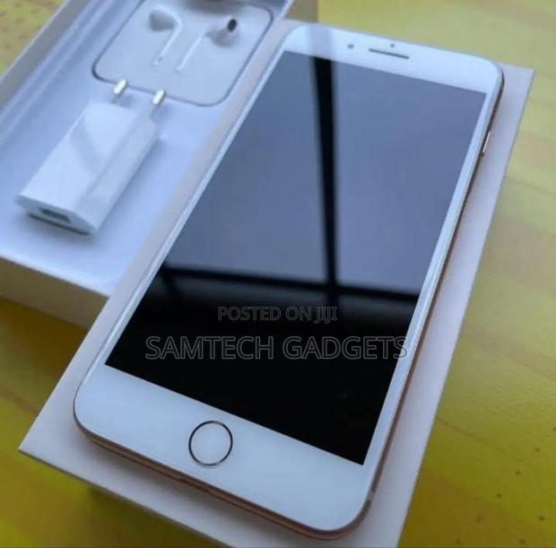 Apple iPhone 8 Plus 256 GB Gray - thumbnail 3