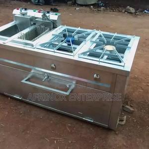 High Pressure Gas Cooker and Underneath Pizza Oven - thumbnail 2