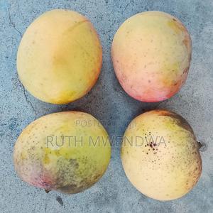 Kitui Mangoes (Apple and Local)